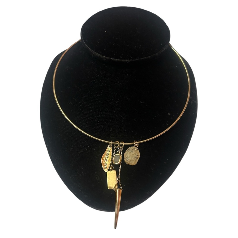 BANANA REPUBLIC CHARM COLLAR NECKLACE - Picture 2 of 7
